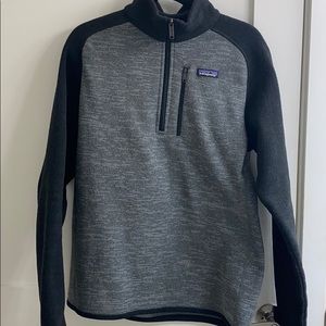 Men’s Patagonia Half Zip - Size M
